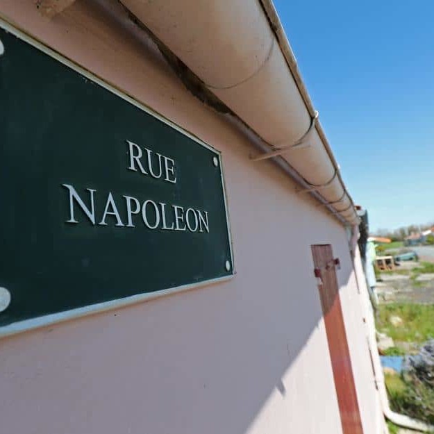 Plaque de la rue Napoléon à l’île d’Aix © Sud Ouest